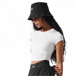 ALO Yoga Classic Black Bucket Hat